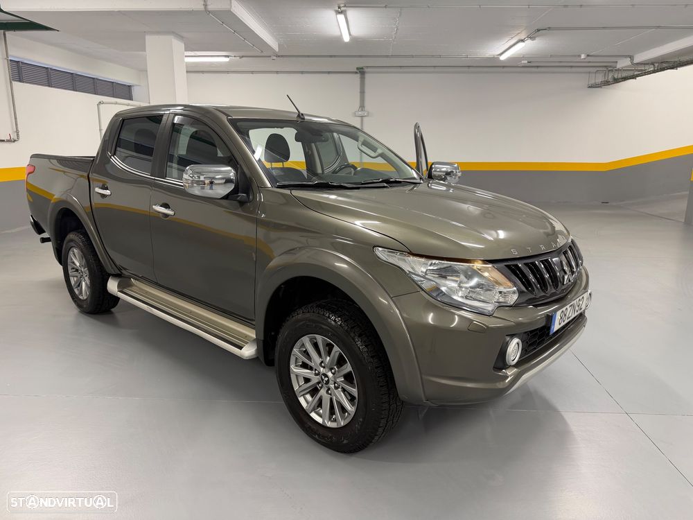 Mitsubishi L200 2.4 DI-D CD Intense Sport Space Cab Strakar 4WD - 14