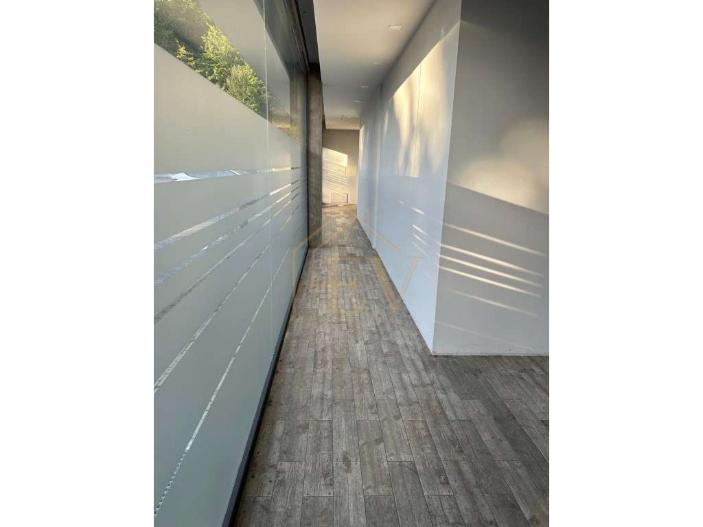OPORTUNIDADE DE INVESTIMENTO | LOJA COM POTENCIAL PARA HABITAÇÃO - Grande imagem: 5/6
