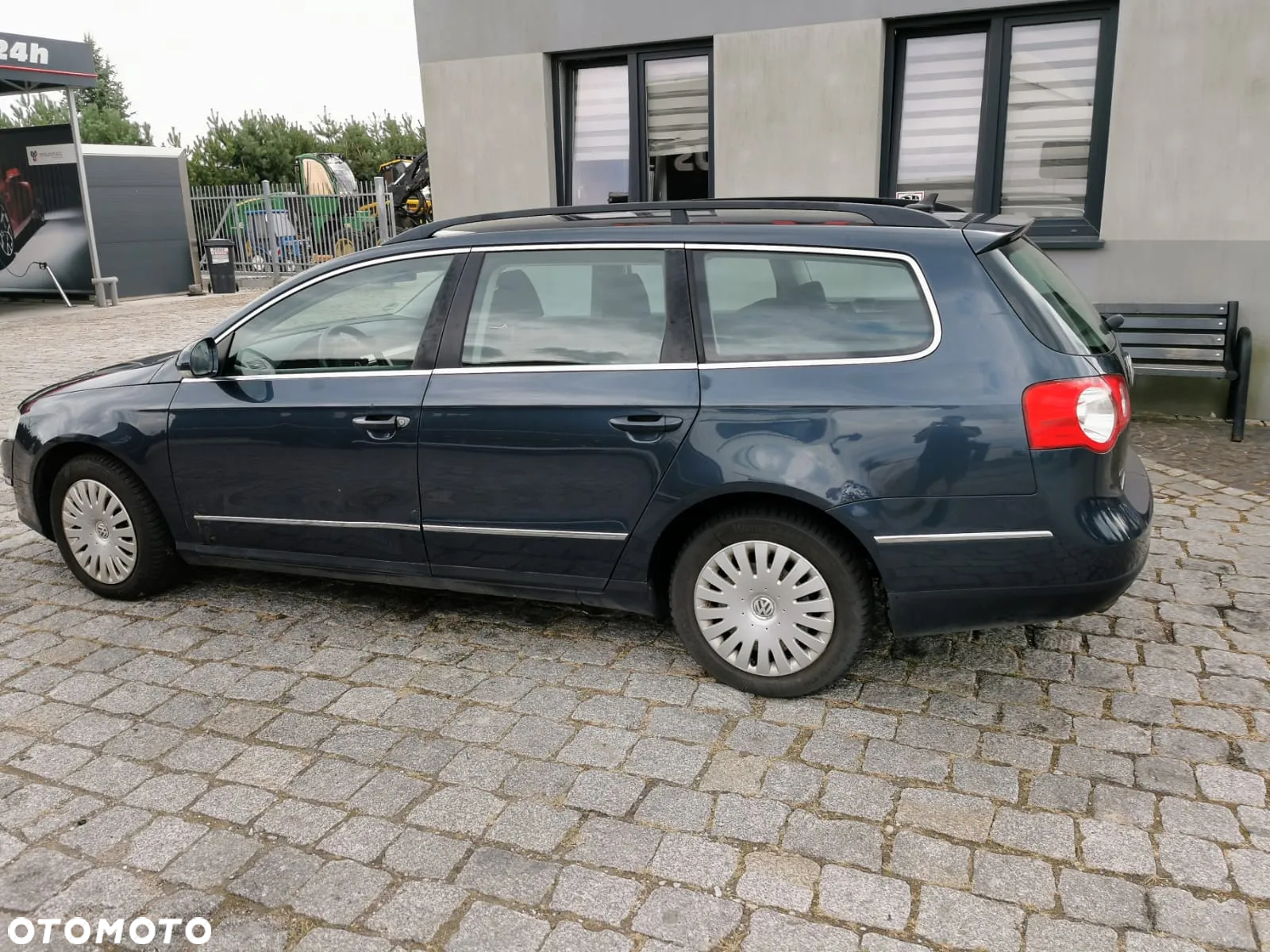 Volkswagen Passat - 8
