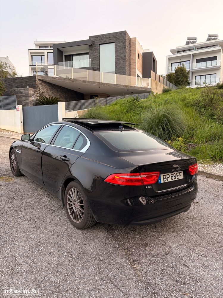 Jaguar XE 2.0 D Prestige Aut. - 29