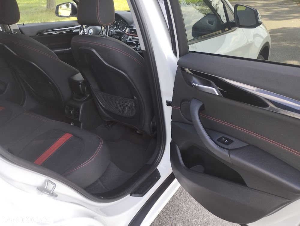 BMW X1 sDrive18d Sport Line sport - 12