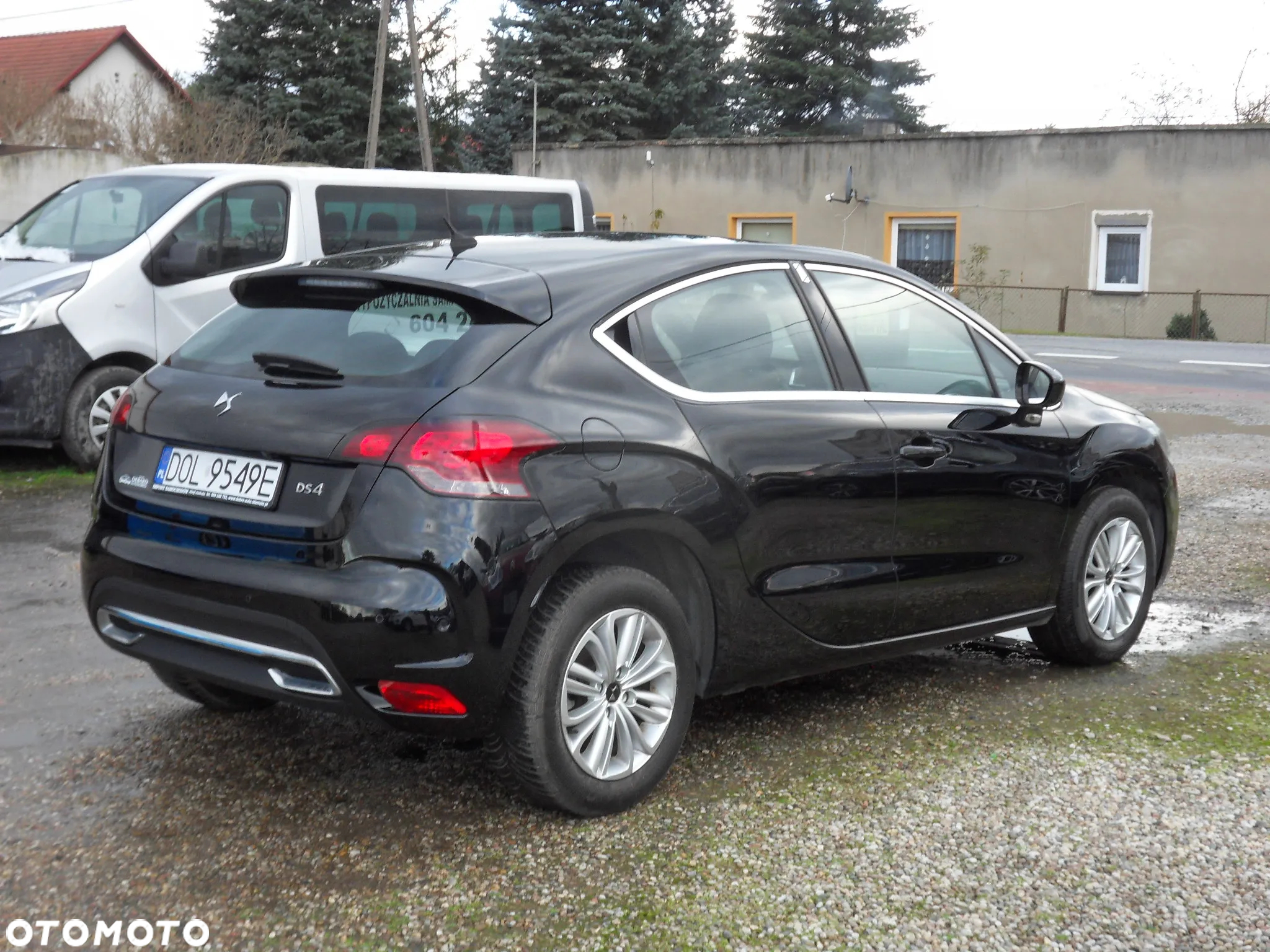 Citroën DS4 e-HDi 115 Urban Show - 5