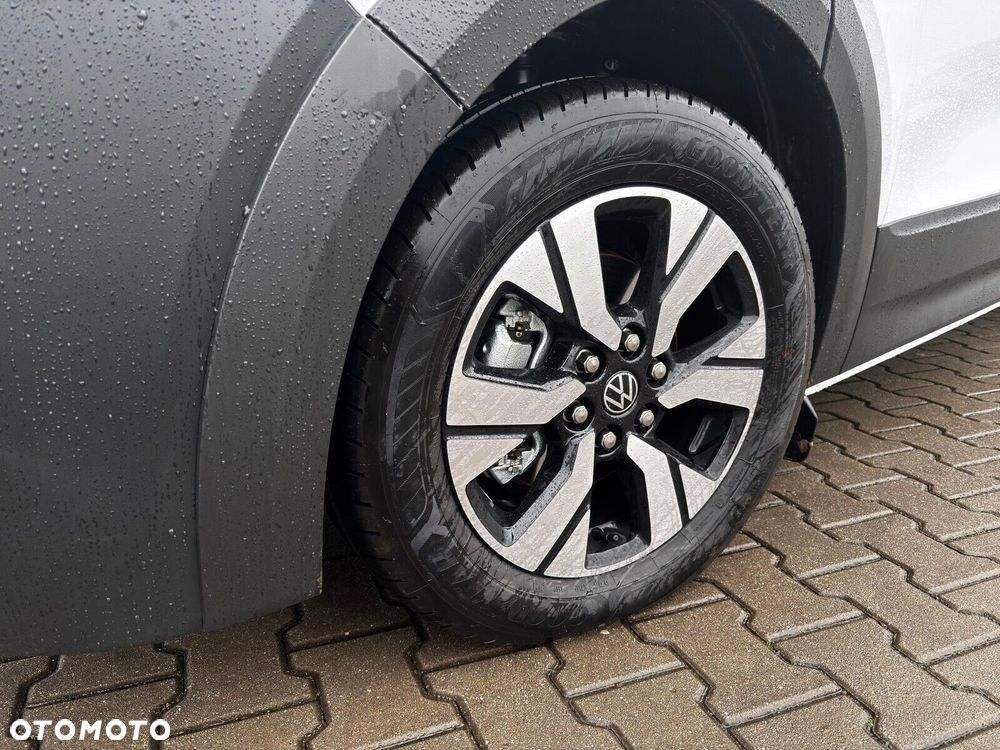 Volkswagen Transporter Plus PanAmericana L2 2.0 TDI 150 KM  8-automat 6m - 21