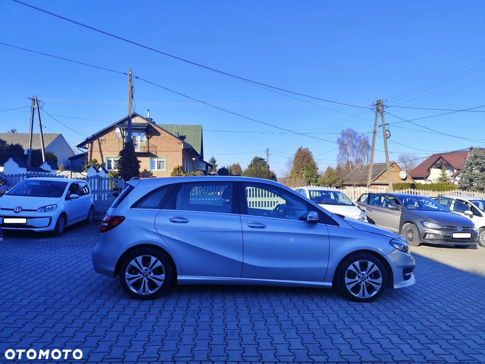 Mercedes-Benz Klasa B 180 d 7G-DCT Edition - 2