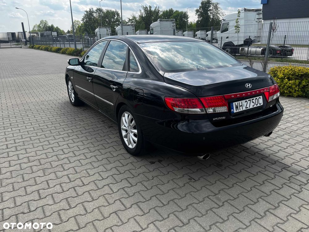 Hyundai Grandeur - 6