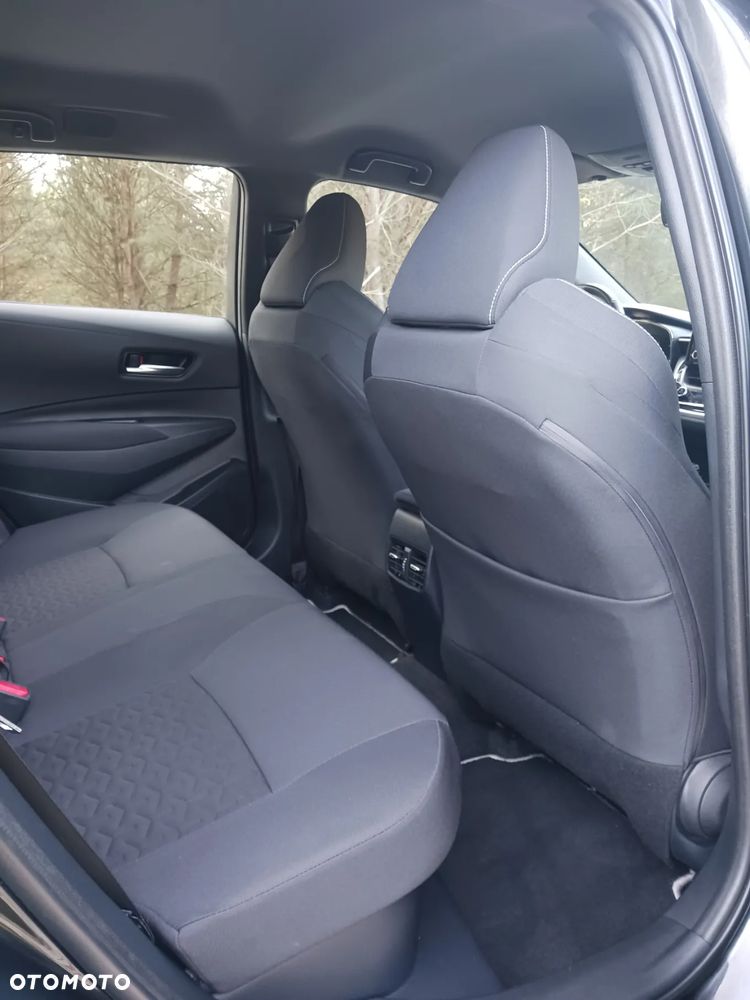 Toyota Corolla 1.8 Hybrid Comfort - 22