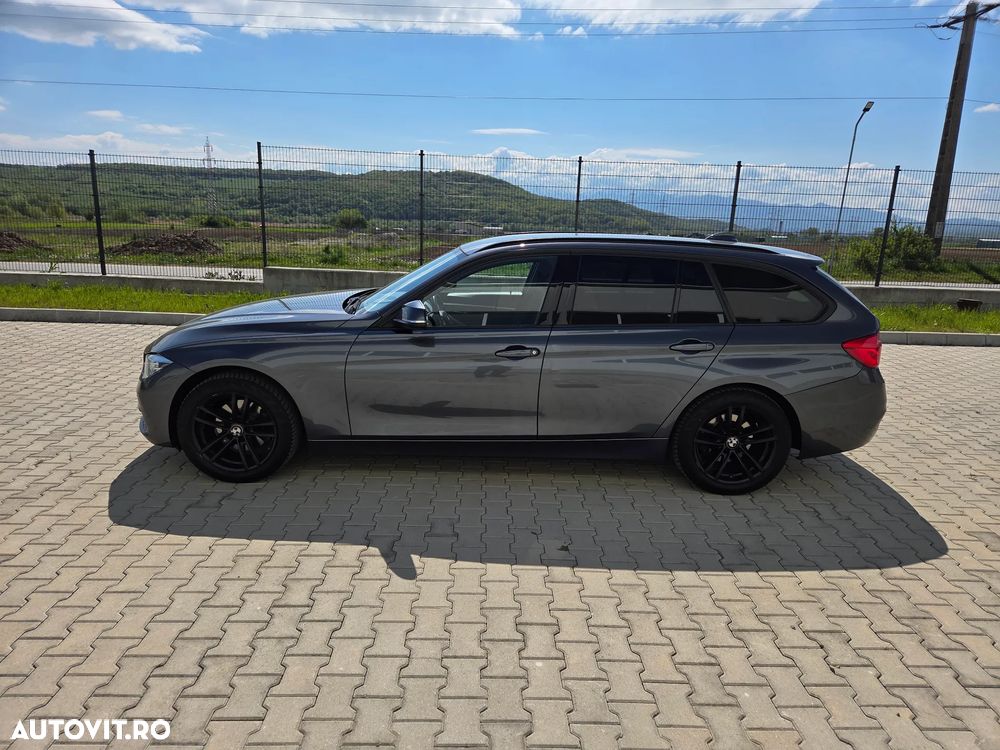 BMW Seria 3 320d xDrive AT - 4