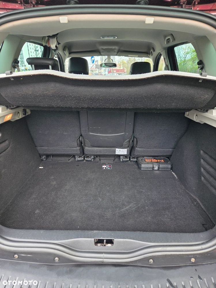 Renault Scenic - 8