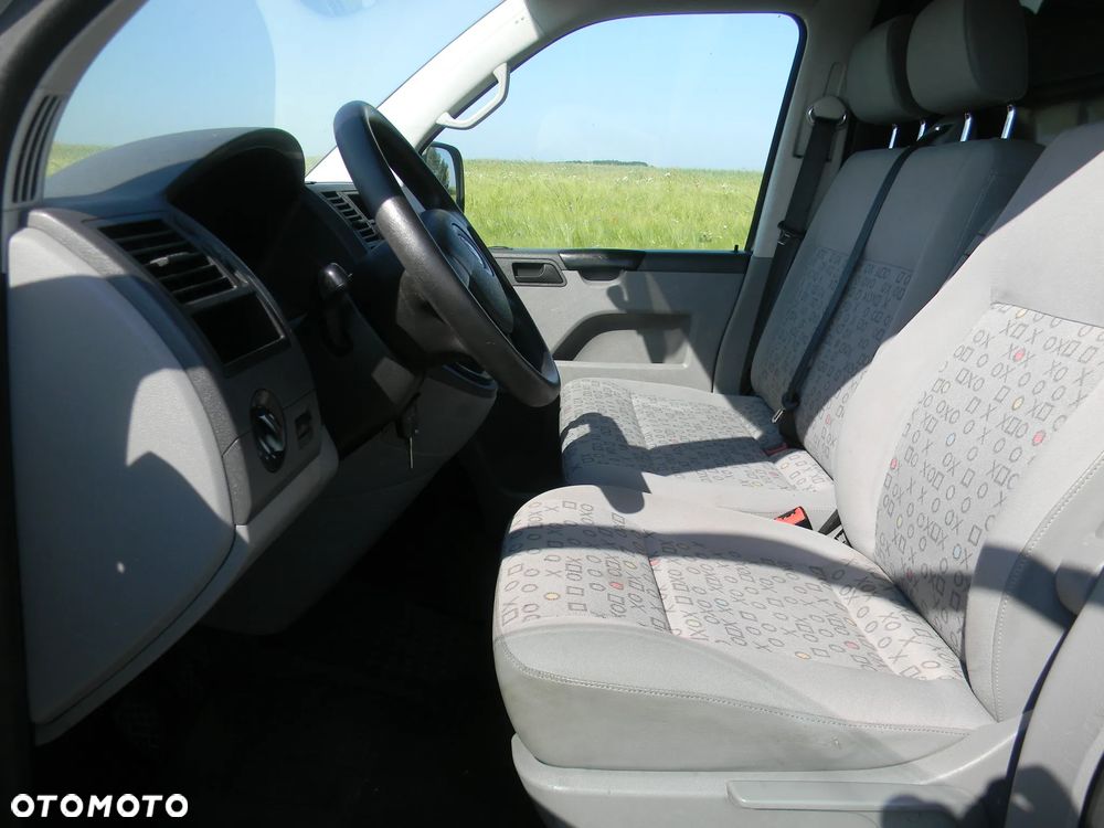 Volkswagen Transporter - 18