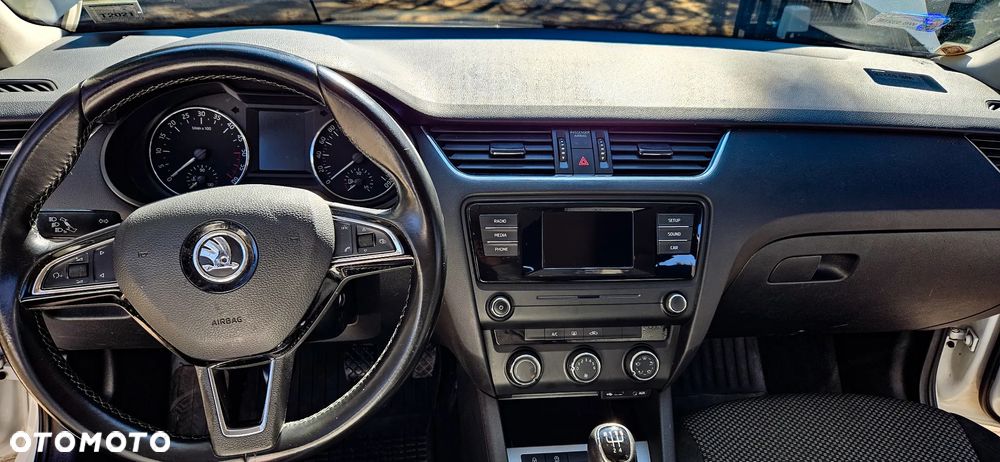 Skoda Octavia 1.6 TDI Ambition - 2