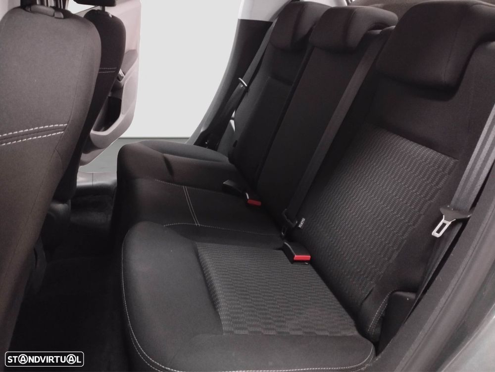 Peugeot 208 1.2 PureTech Signature - 7