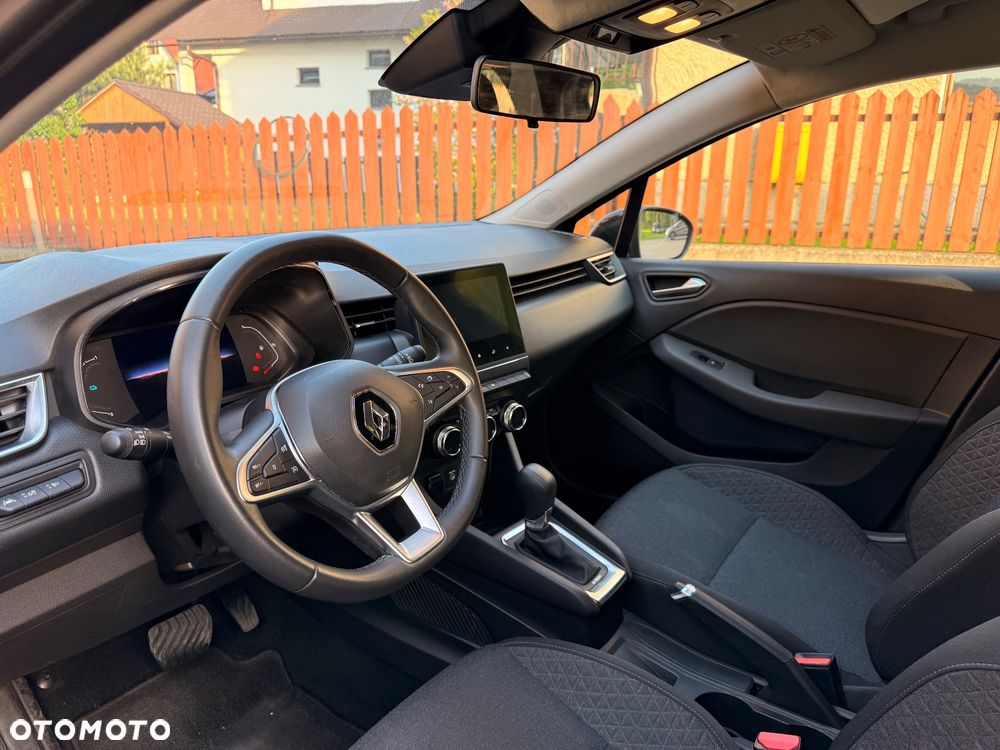 Renault Clio 1.6 E-TECH Intens - 11
