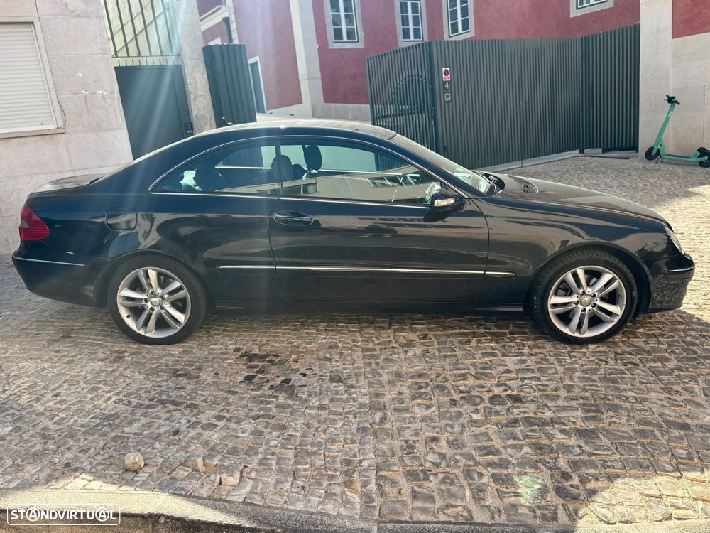 Mercedes-Benz CLK 200 K Avantgarde Aut. - 2