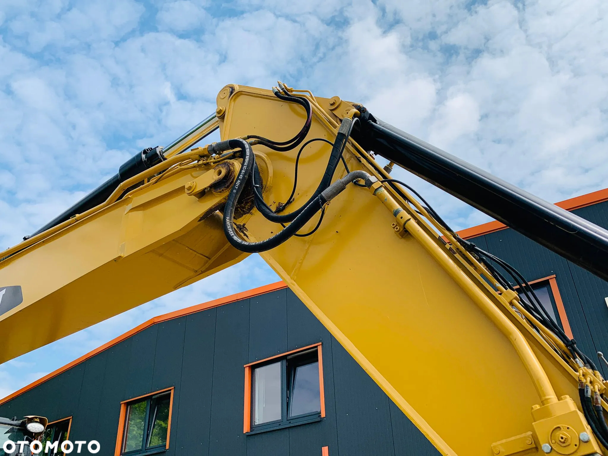 Caterpillar M318F - 28