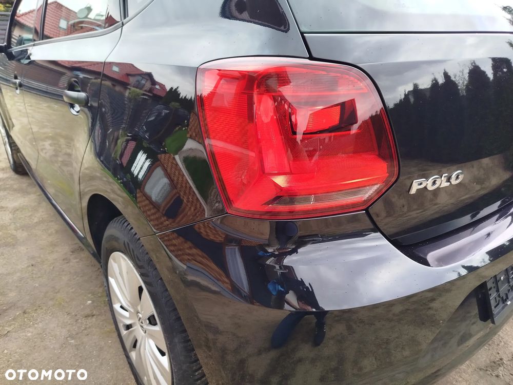 Volkswagen Polo 1.4 TDI (Blue Motion Technology) Comfortline - 21