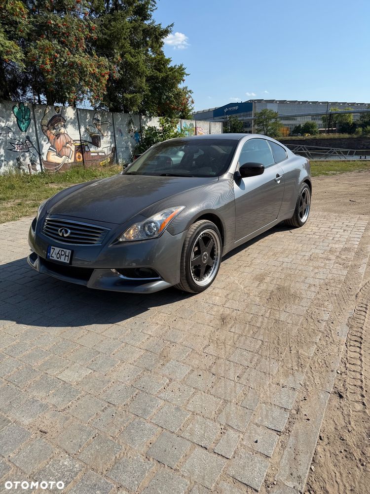 Infiniti G G37 - 5