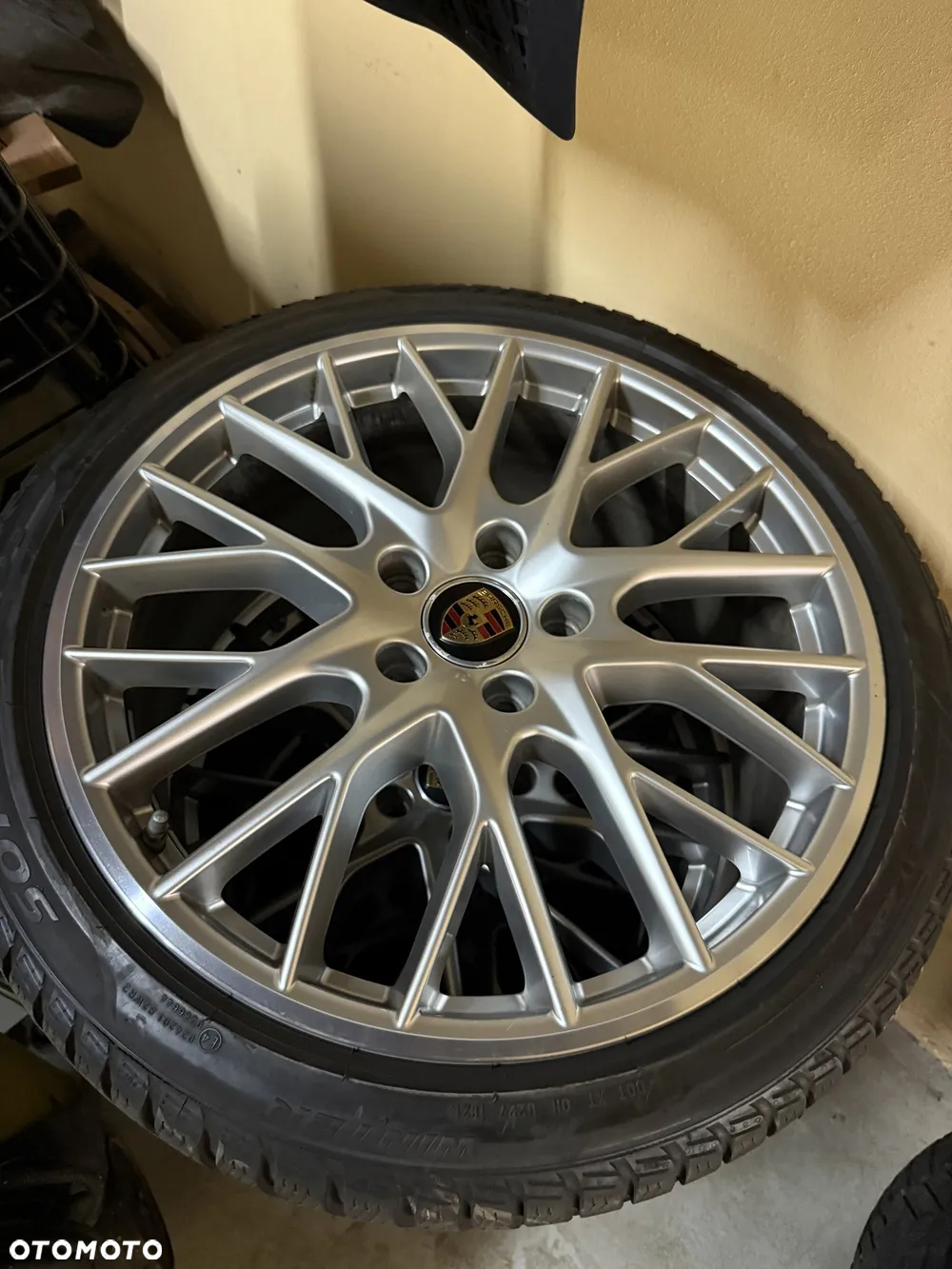 Porsche Panamera - 40