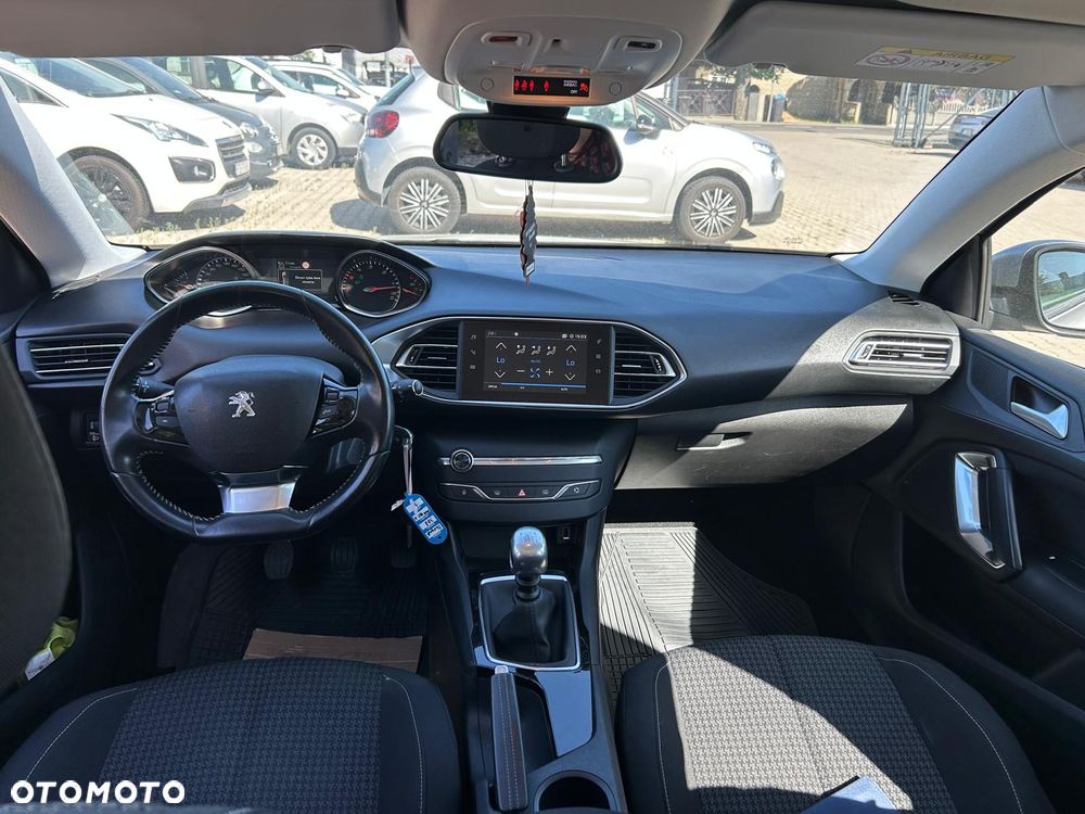Peugeot 308 1.5 BlueHDi Active Pack S&S - 17