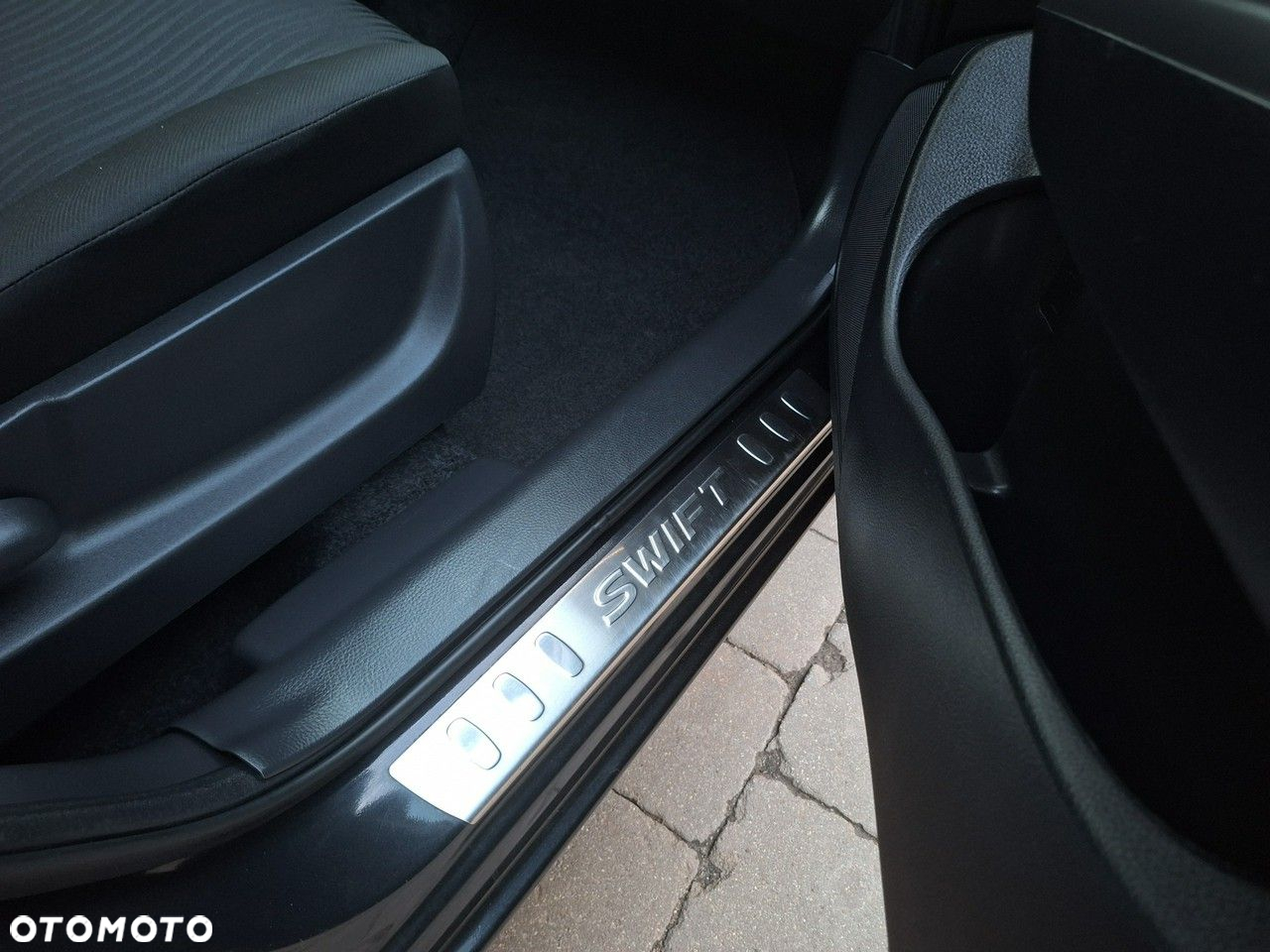 Suzuki Swift - 9