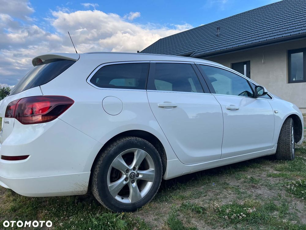 Opel Astra 1.6 T Sport - 4