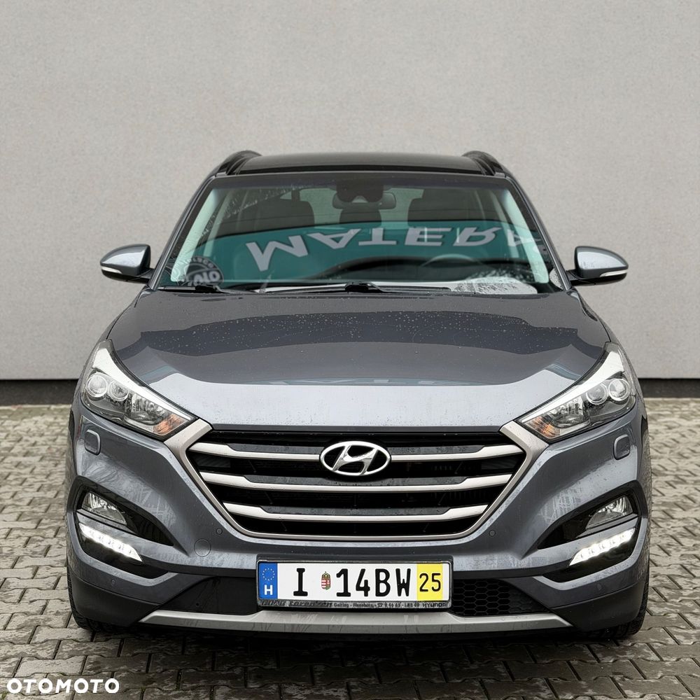 Hyundai Tucson 2.0 CRDI 4WD Automatik Premium - 2
