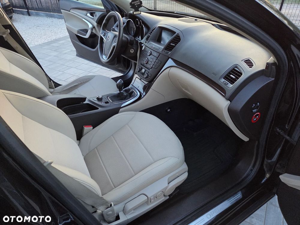 Opel Insignia 2.0 CDTI Cosmo - 17