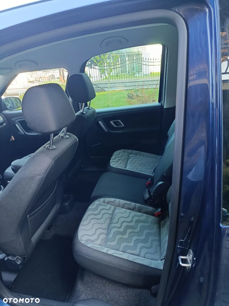 Skoda Roomster 1.4 16V Elegance - 6