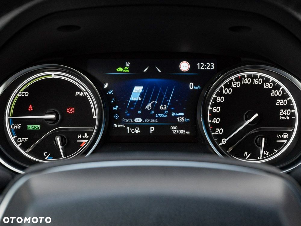 Toyota Camry - 14