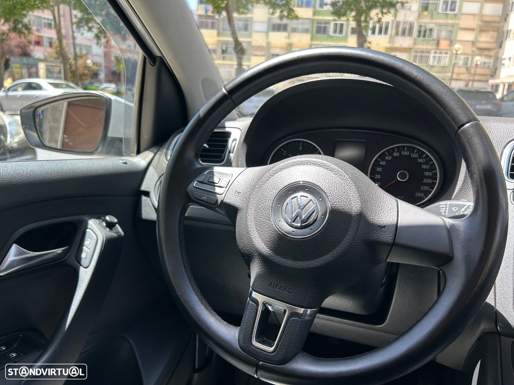 VW Polo 1.6 TDI Street BlueMotion - 13