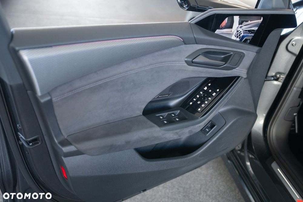 Audi A6 Avant e-tron - 16
