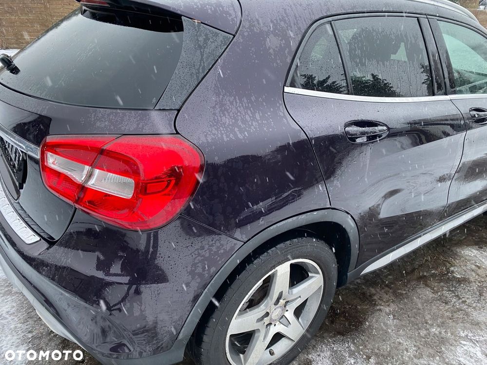 MERCEDES gla 156 tyl karoseri cwiartka kolor 592 - 3