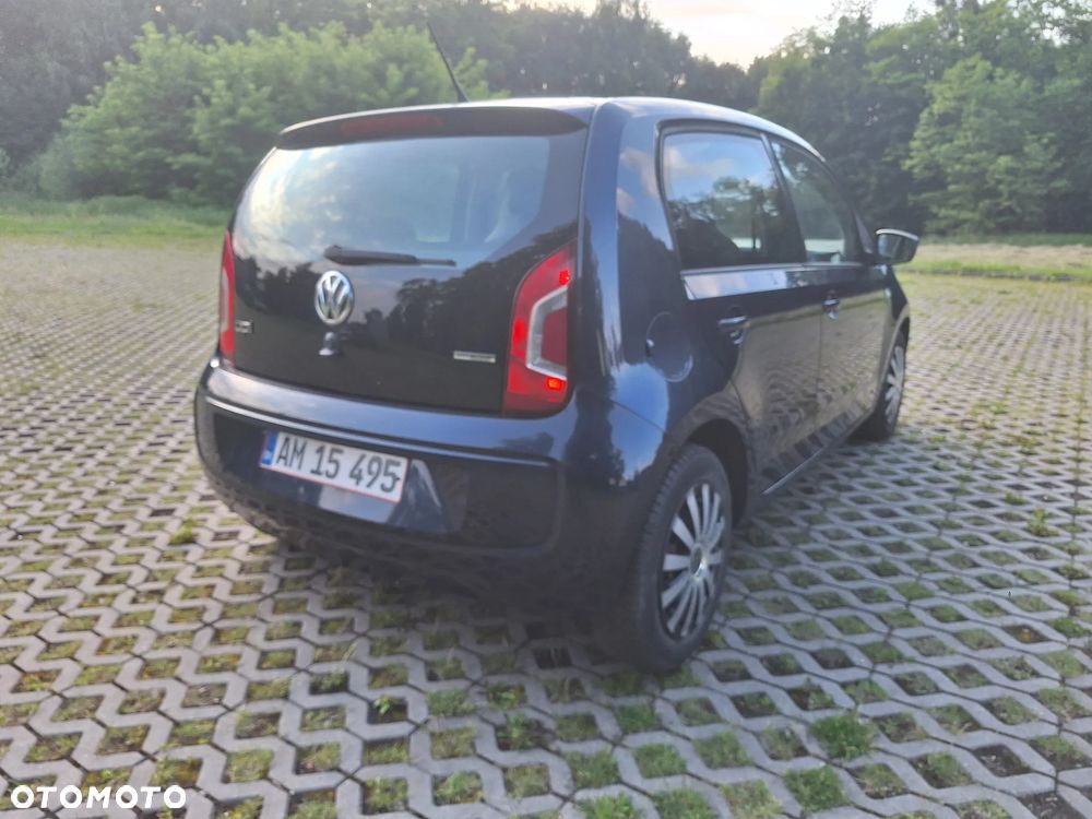Volkswagen up! United - 28