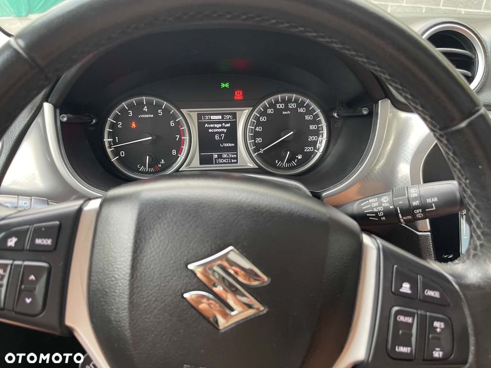 Suzuki Vitara - 7