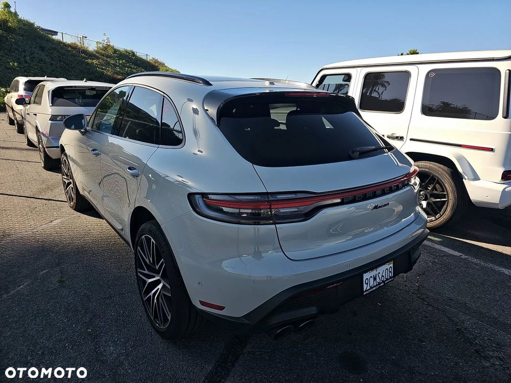 Porsche Macan Standard