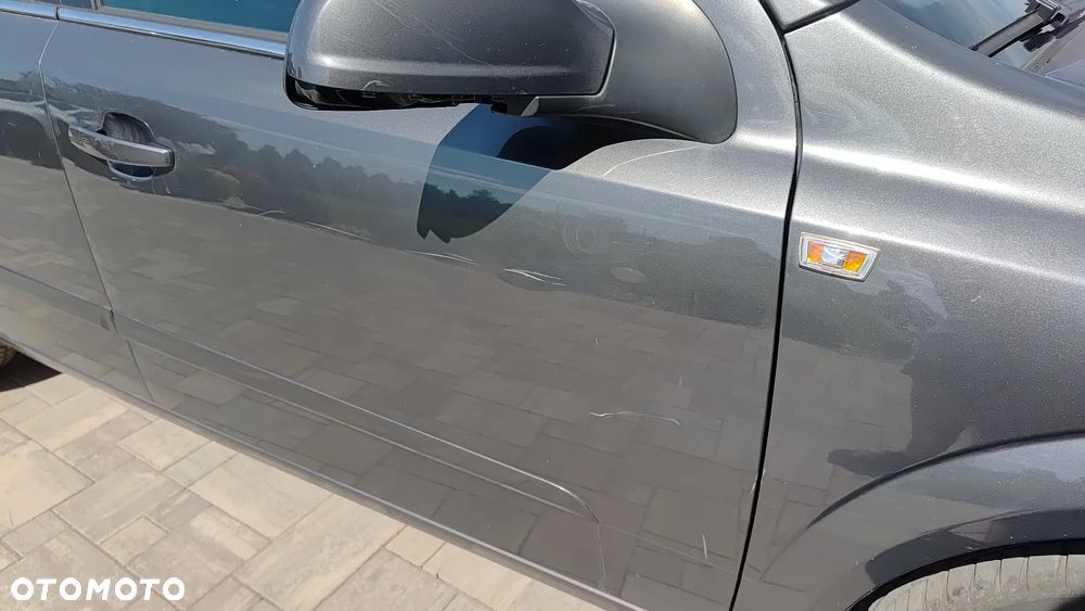 Opel Astra 1.7 CDTI DPF ecoFLEX Start/Stop Design Edition - 8