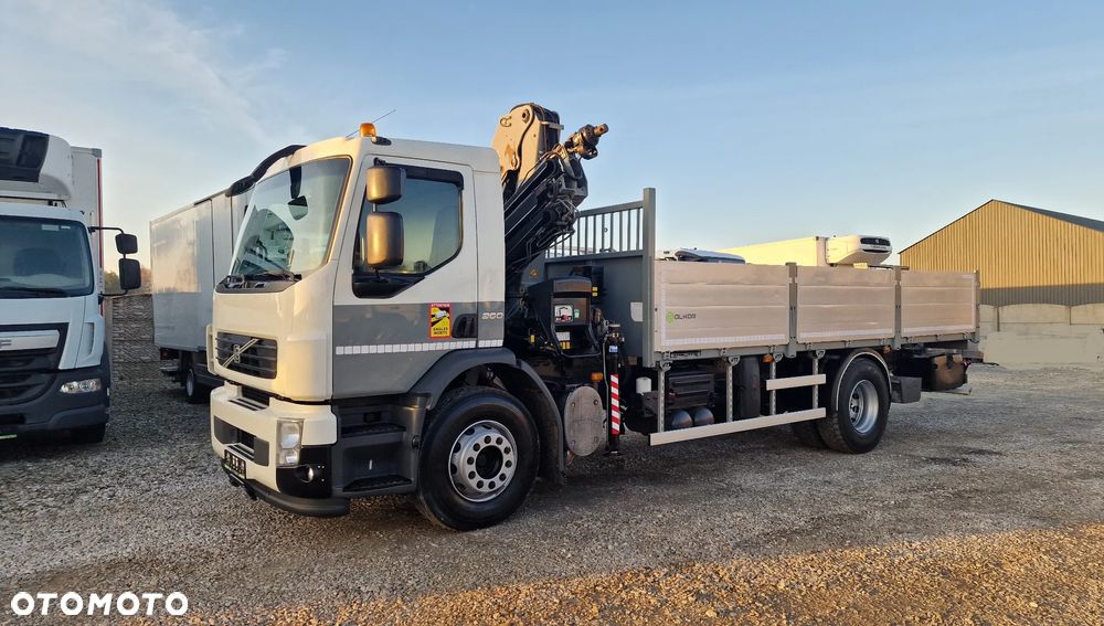 Volvo FE 260 4x2 Hds HIAB 122/11m/Pilot Skrzynia 6m - 1