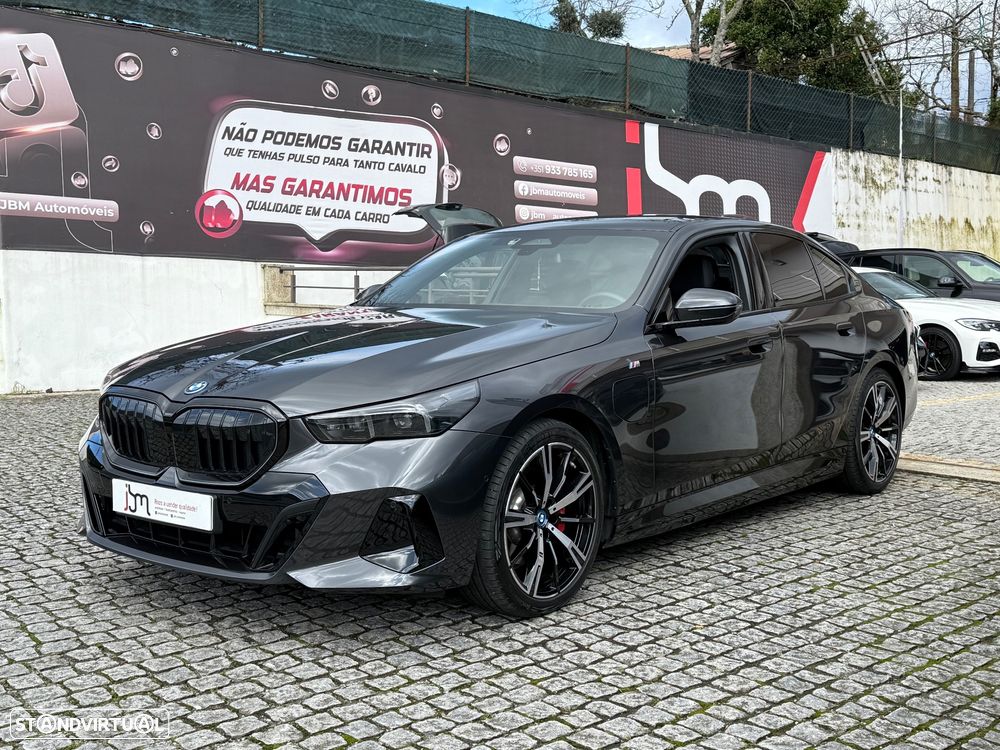 BMW 530 e Pack Desportivo M Pro - 1