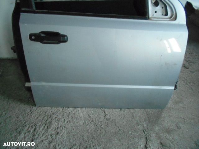 Usa\ Portiera dreapta fata Kia Sorento, 2002 2003 2004 2005 2006 2007 2008 2010 - 2