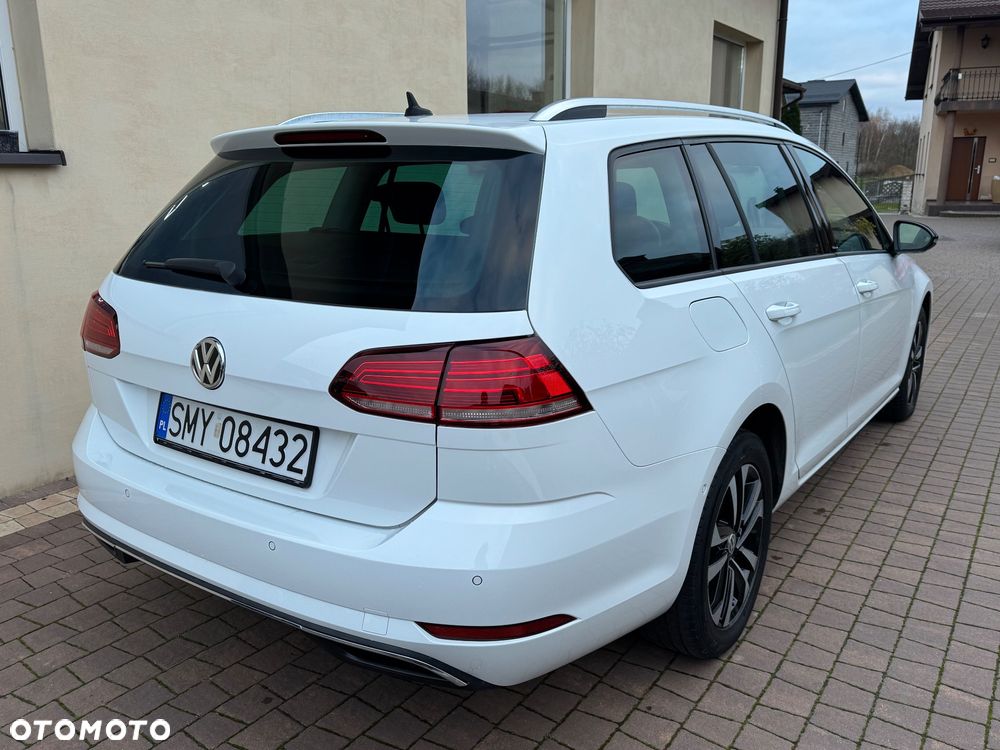 Volkswagen Golf Variant ver-variant-1-6-tdi-scr-dsg-iq-drive - 4