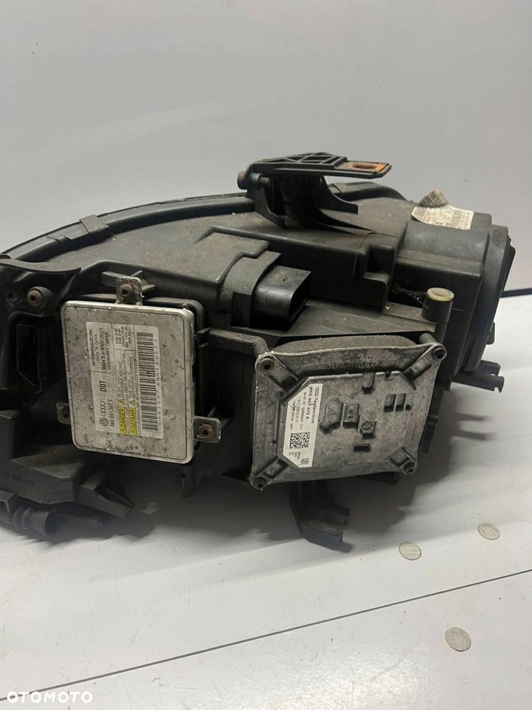 8K0 941 004 Q Reflektor Audi A4 S4 B8 8K PRZÓD PRAWY - 8