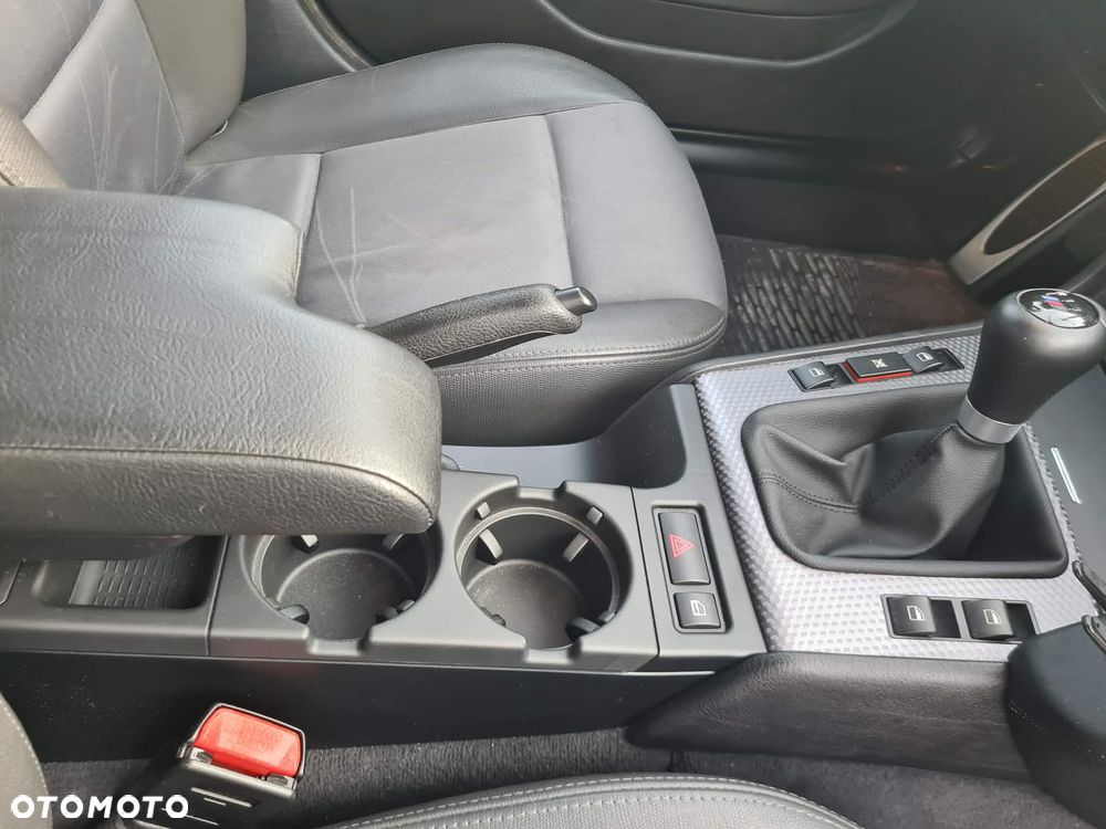 BMW Seria 3 318i - 19