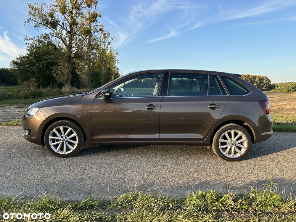 Skoda RAPID 1.0 TSI Style - 11