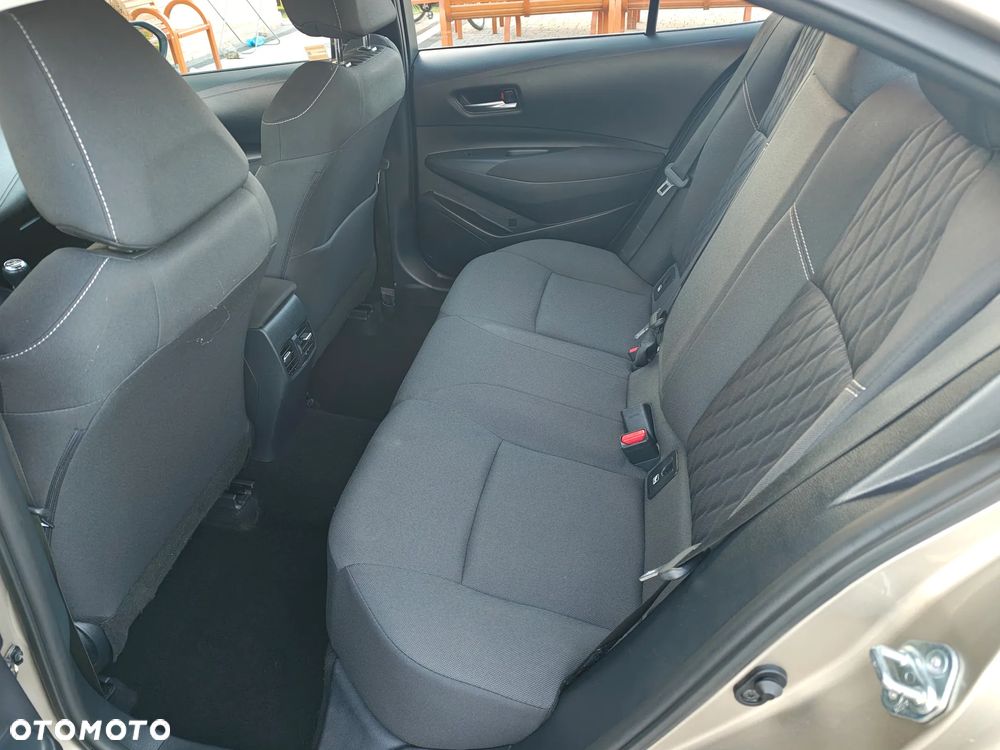 Toyota Corolla 1.5 Comfort - 11