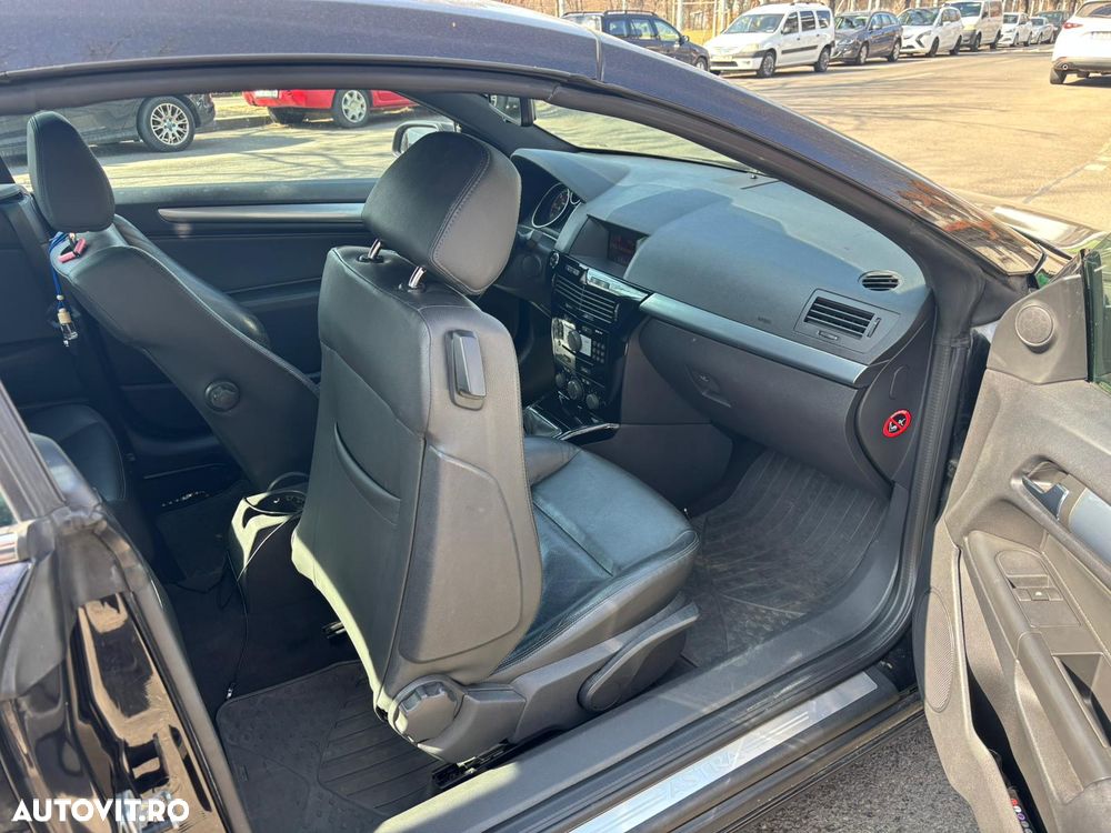 Opel Astra 1.9 CDTI Cosmo - 10