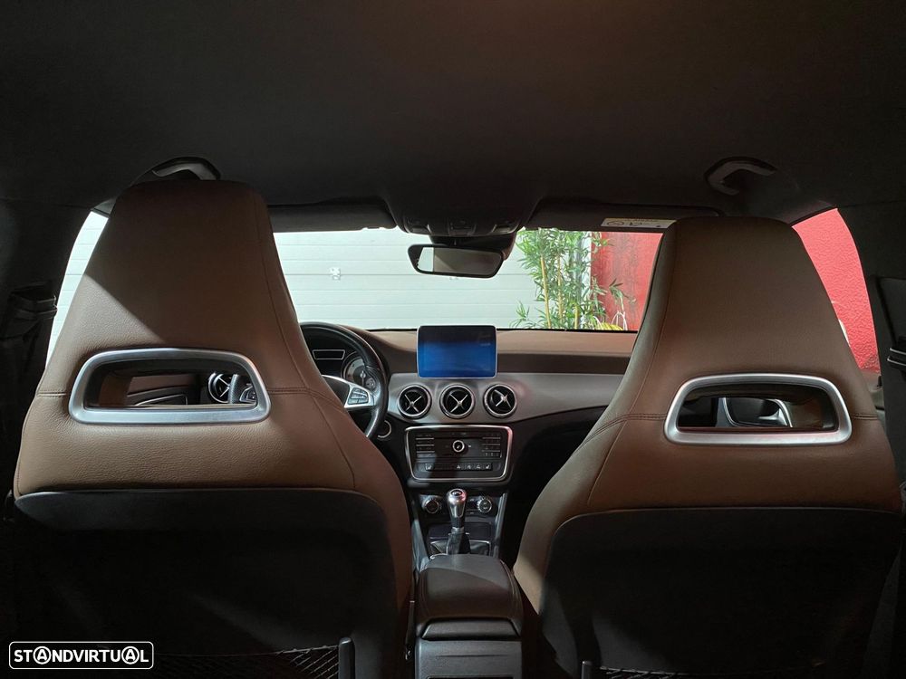 Mercedes-Benz CLA 200 - 25