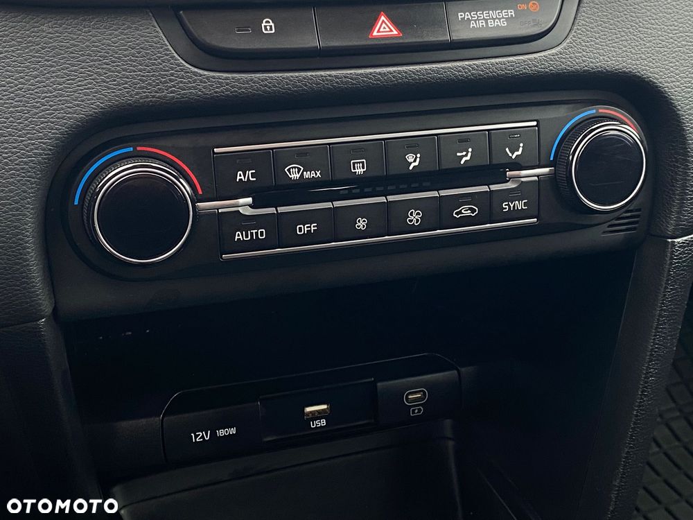 Kia Ceed 1.5 T-GDI M - 20