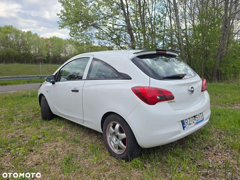 Opel Corsa - 3