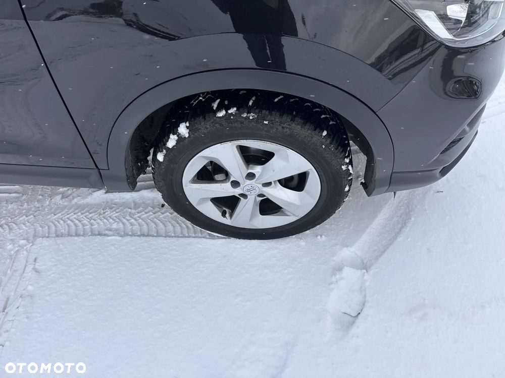 Nissan Qashqai 1.3 DIG-T ACENTA - 23