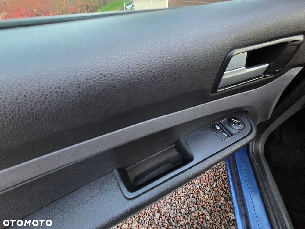 Ford Focus - 8