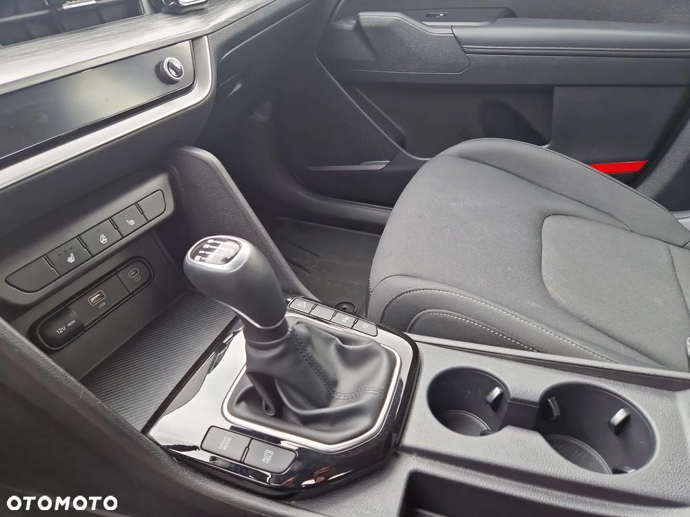 Kia Sportage 1.6 T-GDI M 2WD - 11